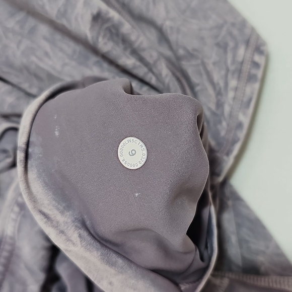 Lululemon Fast and Free Tight II 25" Ice Dye *Non-Reflective Ice Wash - Picture 5 of 5